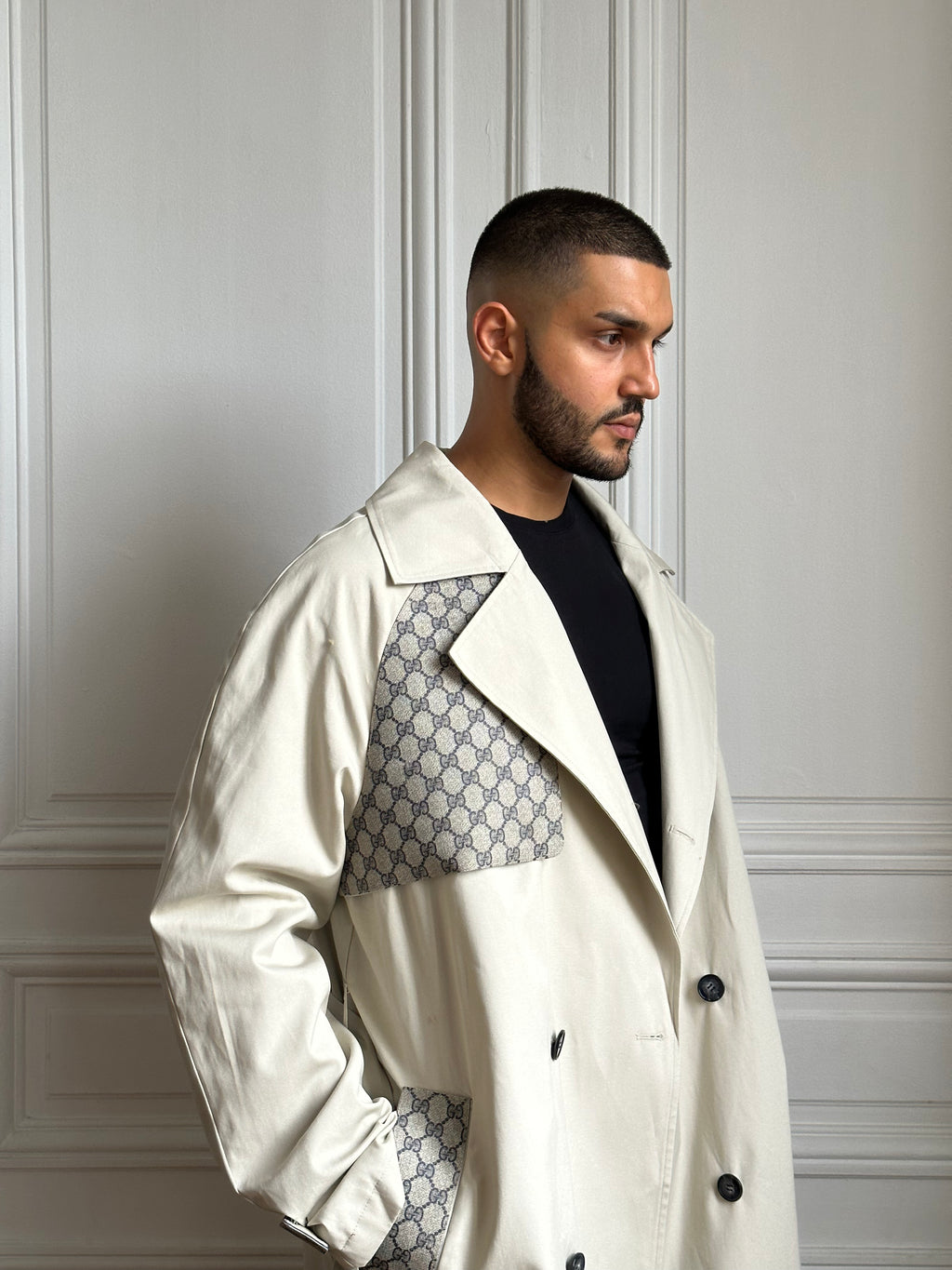 Trench beige snake