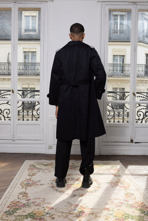 Trench black shawl