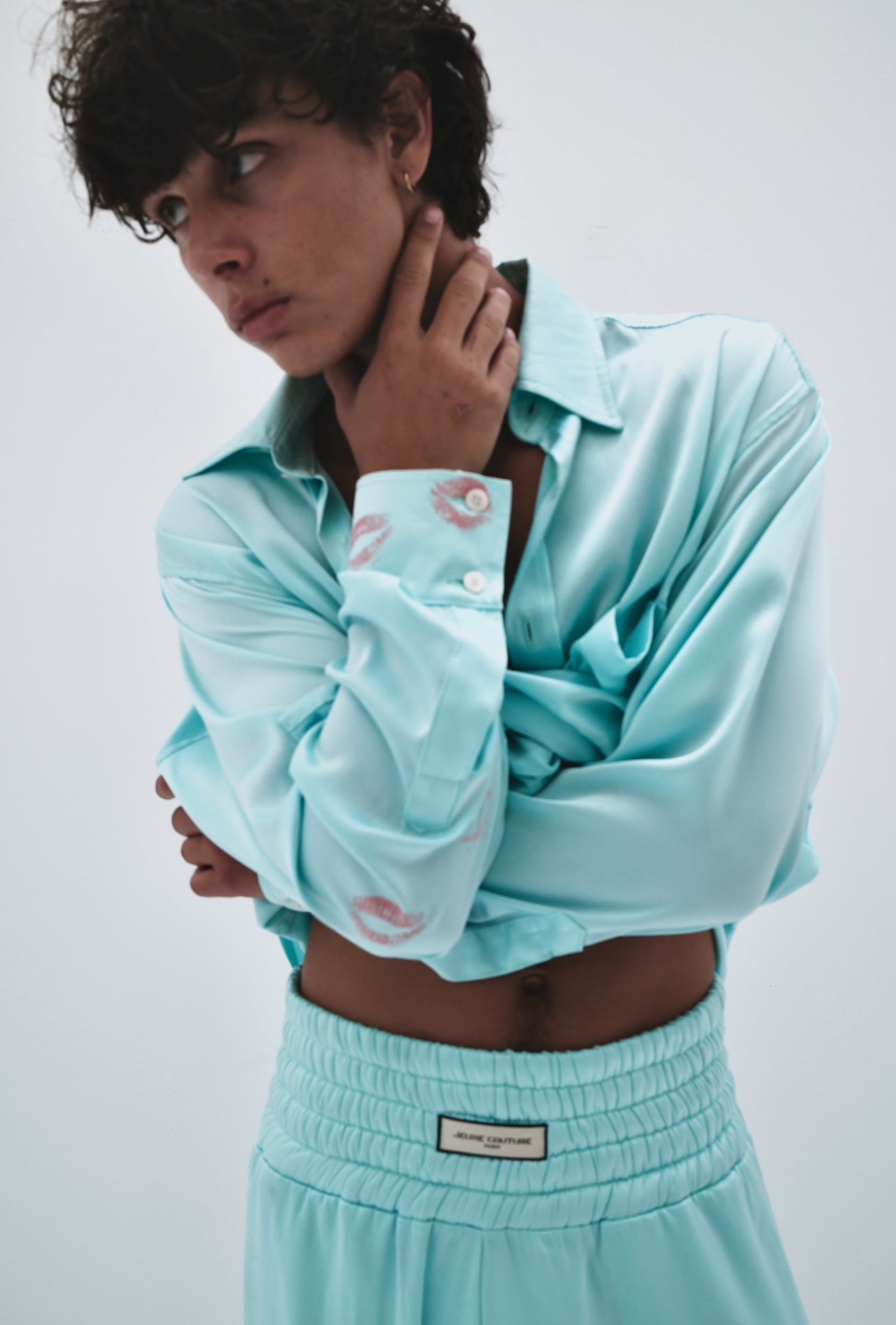Turquoise kiss shirt