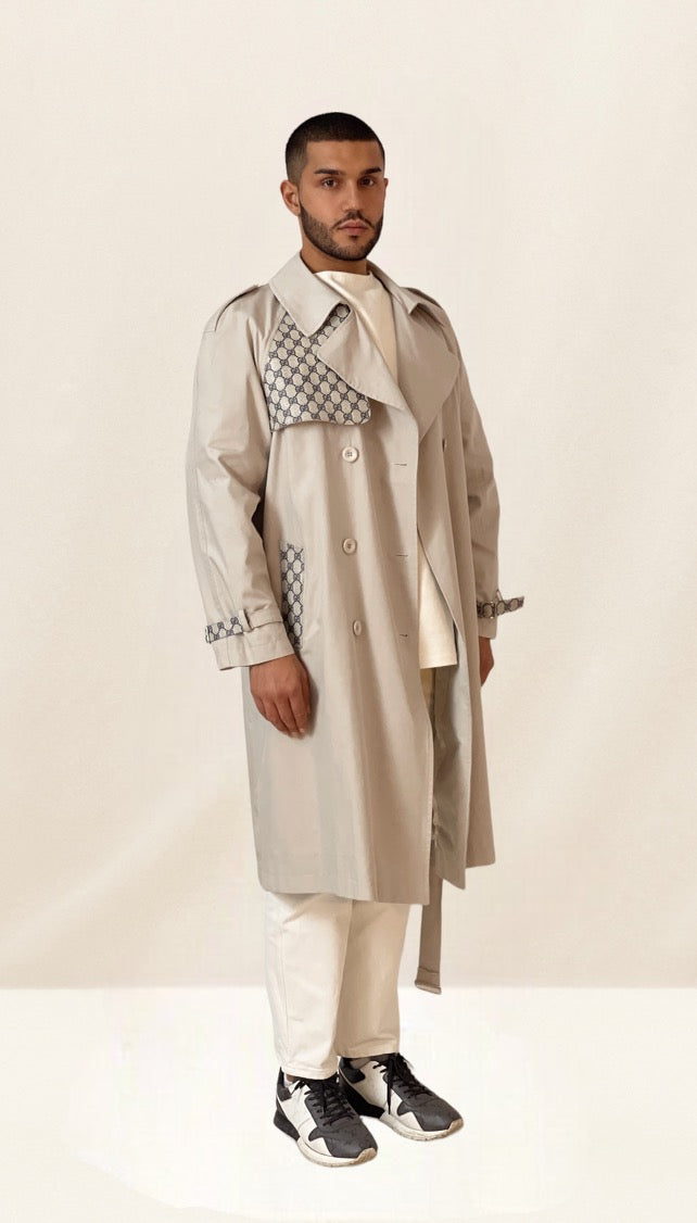 Trench beige stone