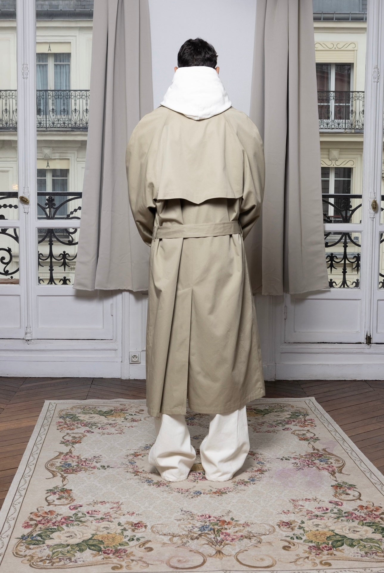 Trench beige money