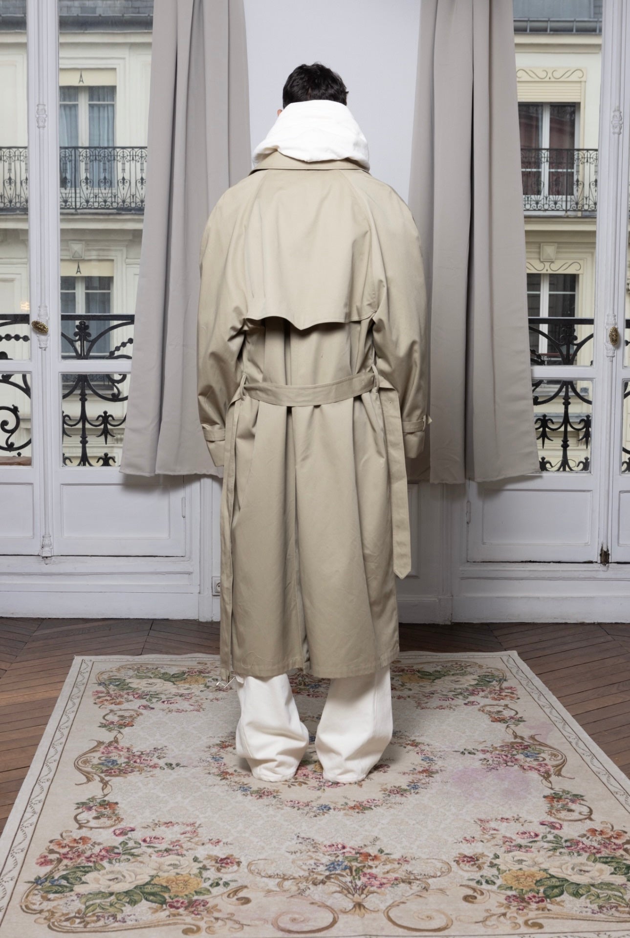 Trench beige money
