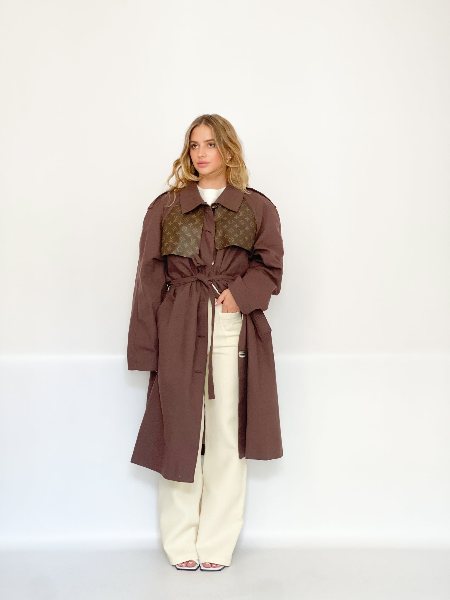 Trench brown prince