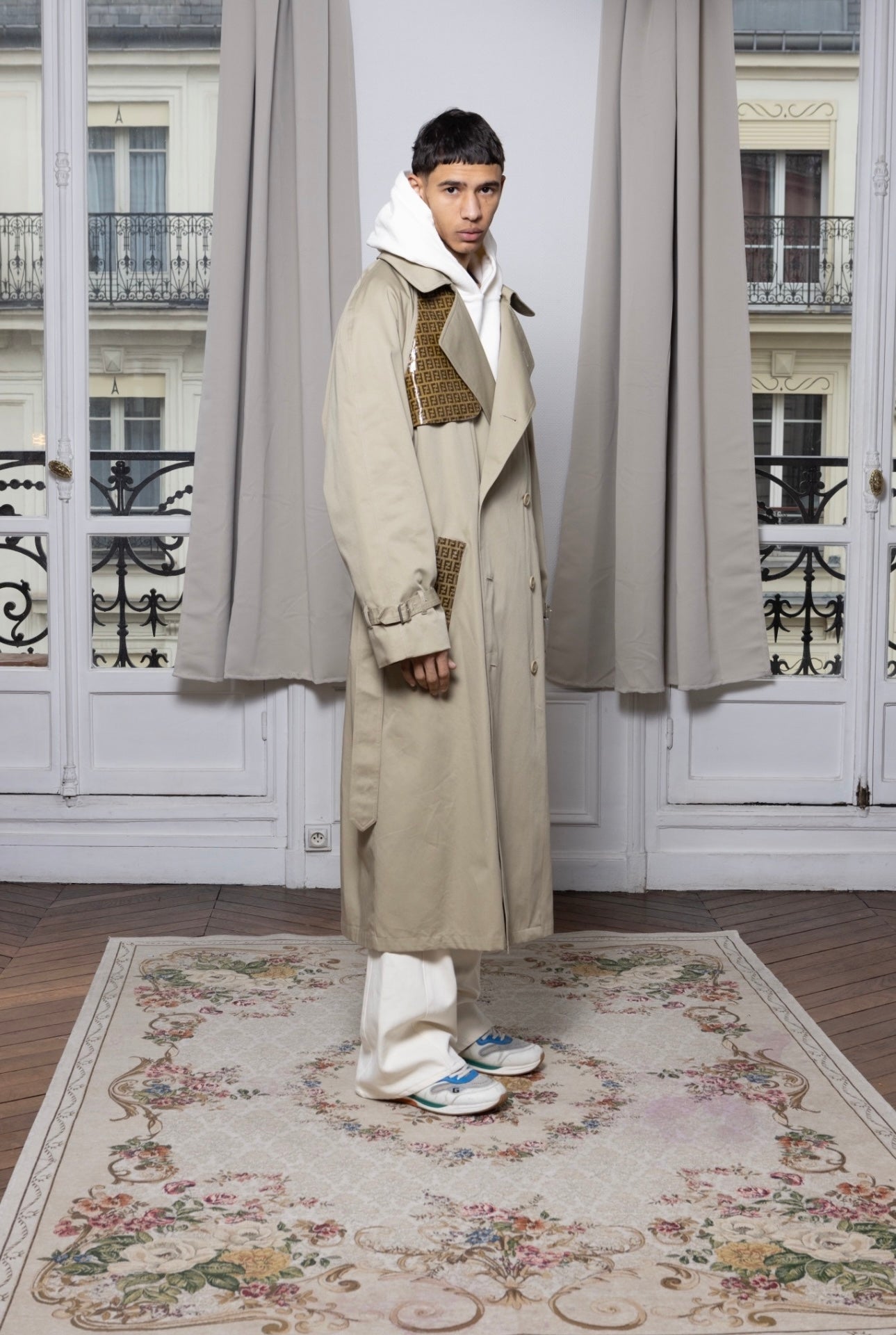 Trench beige money